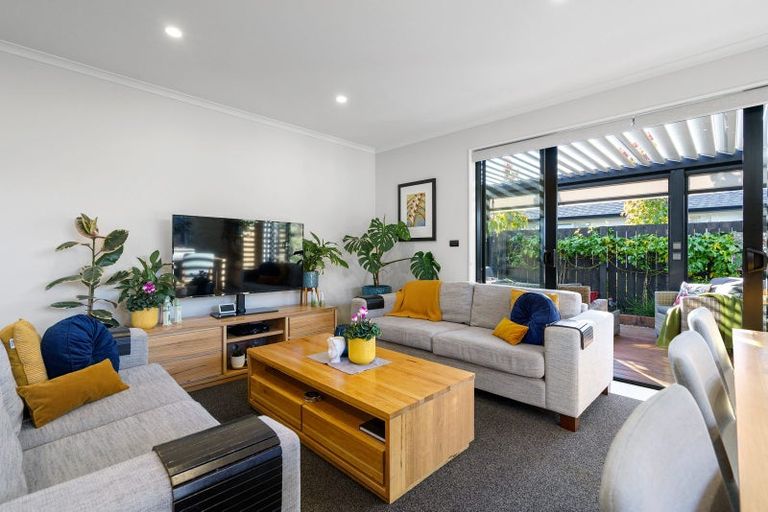 Photo of property in 26 Rose Leigh Drive, Cambridge, 3434