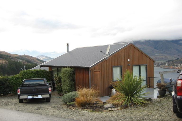 Photo of property in 37 Woodlands Close, Queenstown, 9300