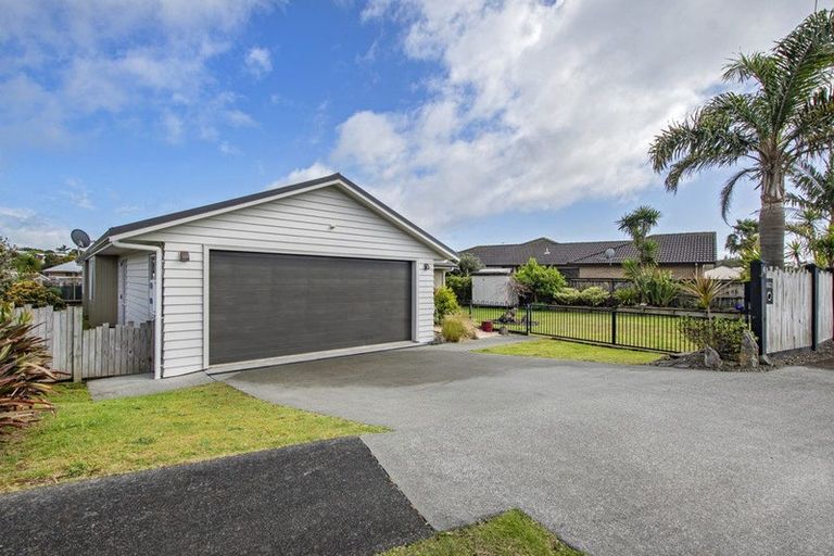 Photo of property in 4 Sea Dune Place, Ruakaka, 0116