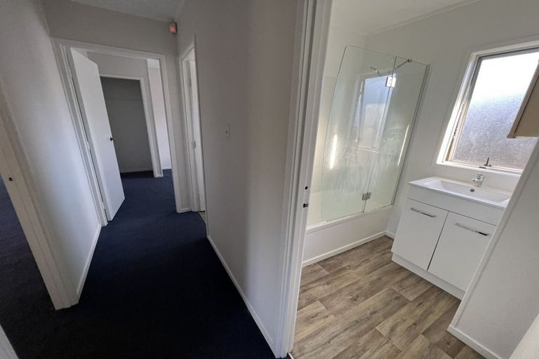 Photo of property in 57 Burundi Avenue, Clendon Park, Auckland, 2103