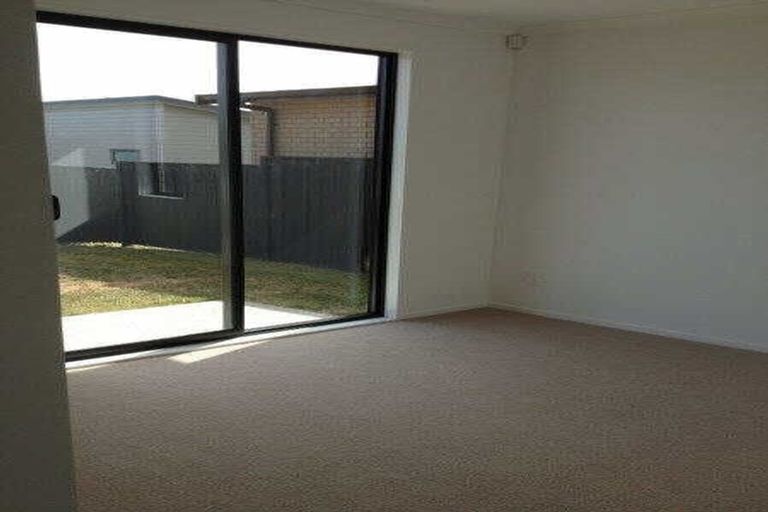 Photo of property in 7 Lane Cameron Place, Flat Bush, Auckland, 2019