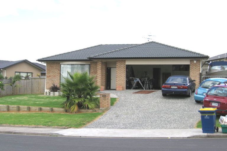 Photo of property in 20 Jadewynn Drive, Massey, Auckland, 0614