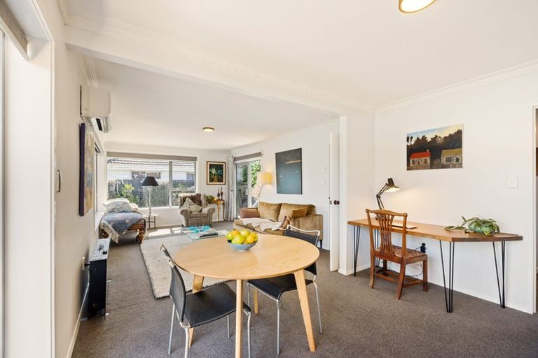 Photo of property in 2/30 Konini Street, Riccarton, Christchurch, 8041