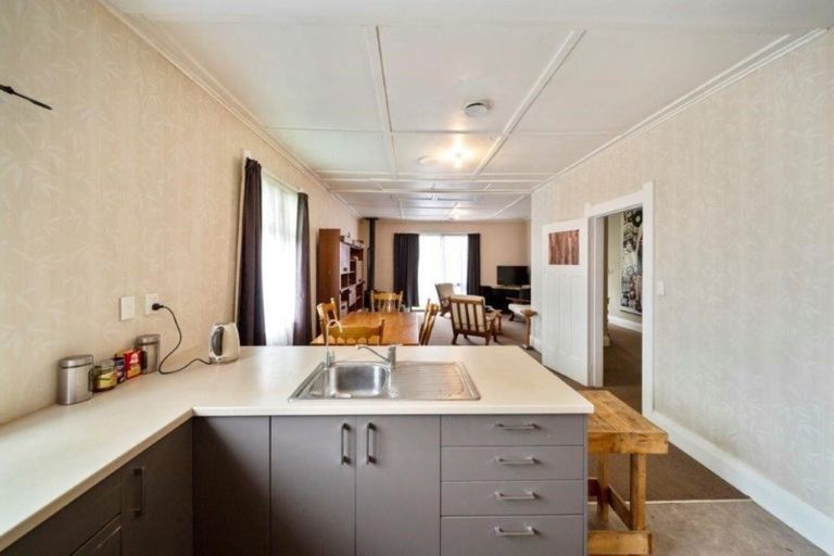 Photo of property in 54 Egmont Street, Kaponga, Hawera, 4679