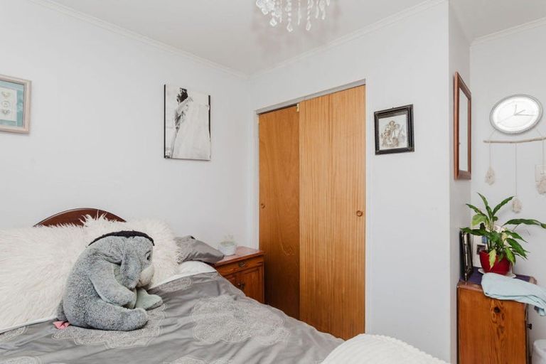 Photo of property in 25 Thyra Street, Dannevirke, 4930