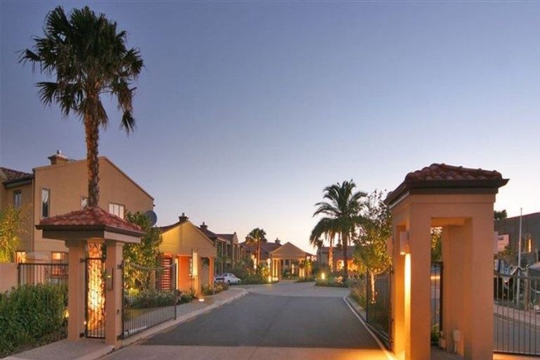 Photo of property in 63/140 Gills Road, Albany Heights, Auckland, 0632