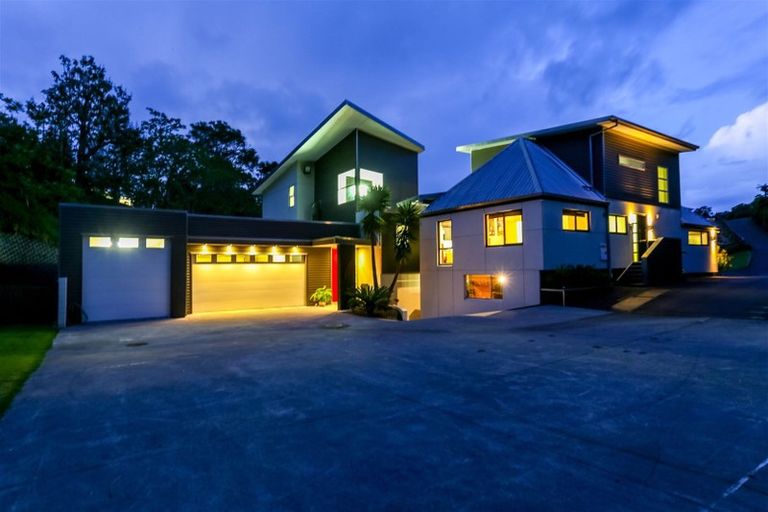 Photo of property in 48b Nevada Drive, Merrilands, New Plymouth, 4312