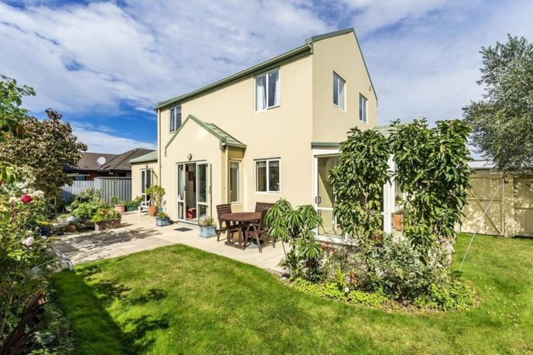 Photo of property in 150a Avonhead Road, Avonhead, Christchurch, 8042