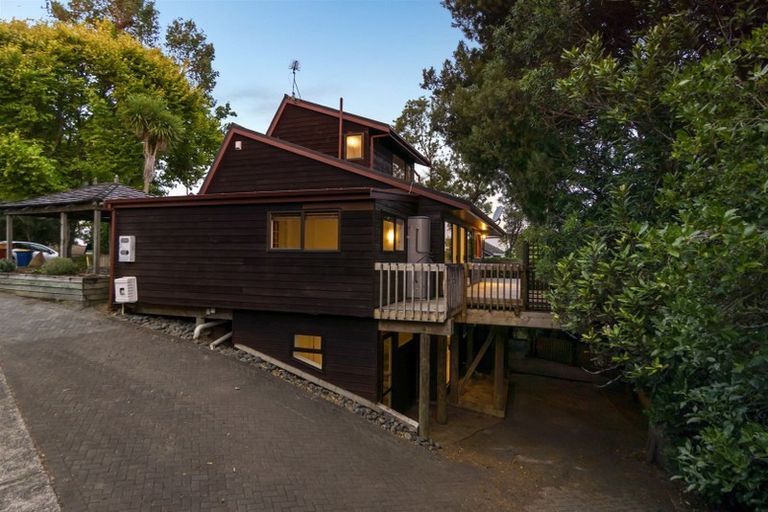 Photo of property in 34 Moorgreen Heights, Torbay, Auckland, 0630