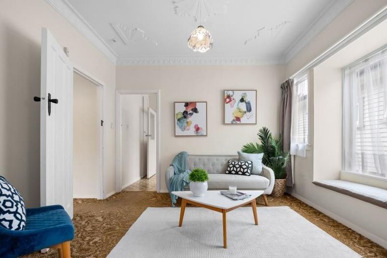 Photo of property in 3 Junction Street, Fairfield, Lower Hutt, 5011