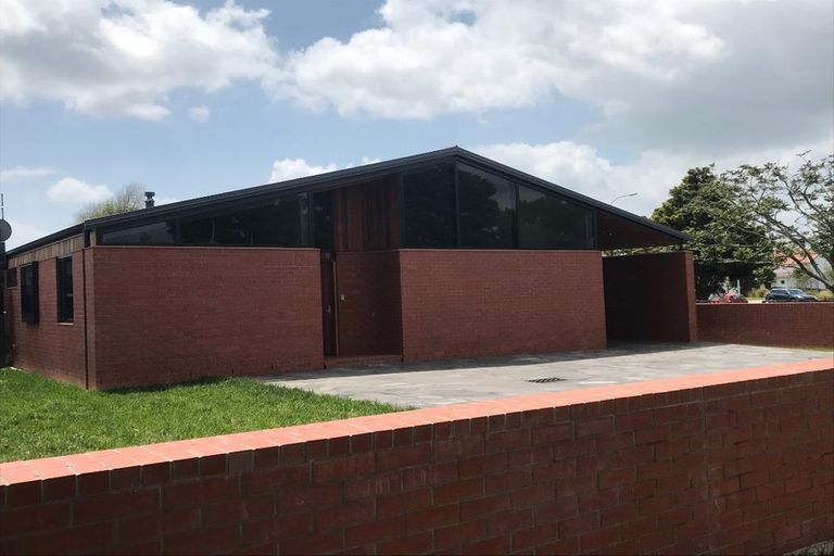 Photo of property in 1/25 West Street, Pukekohe, 2120