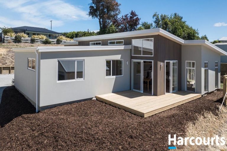 Photo of property in 71 Les Wakefield Road, Mapua, 7005