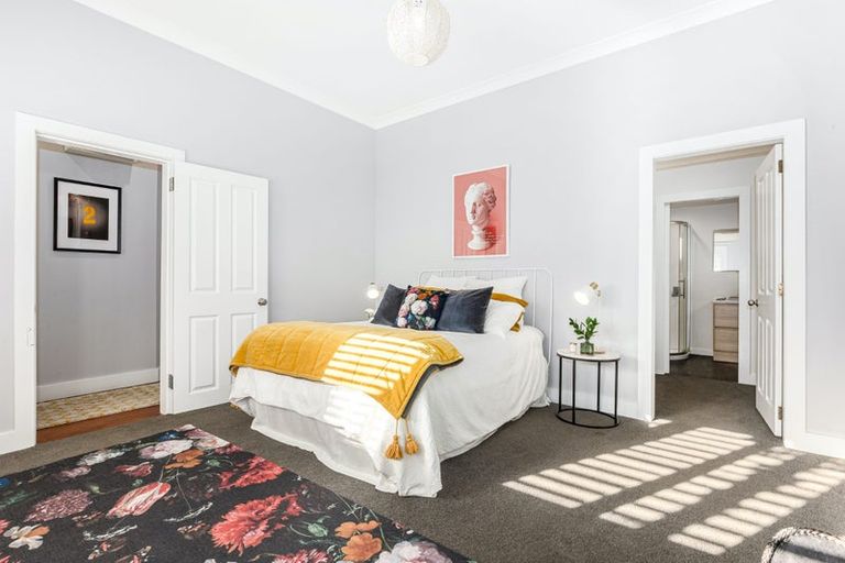 Photo of property in 18 Cuba Street, Petone, Lower Hutt, 5012