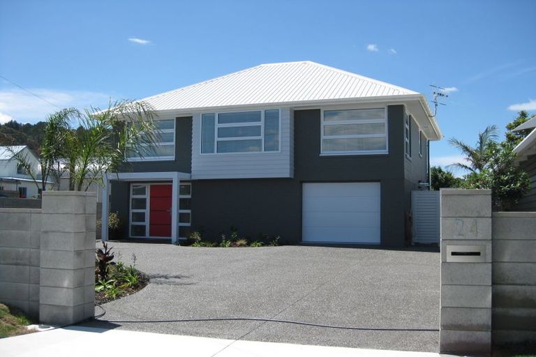 Photo of property in 24 Ocean View Road, Waihi Beach, 3611