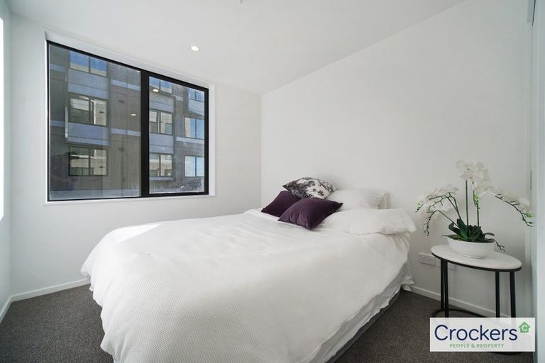 Photo of property in 202/7 Rauemi Way, Te Atatu South, Auckland, 0610