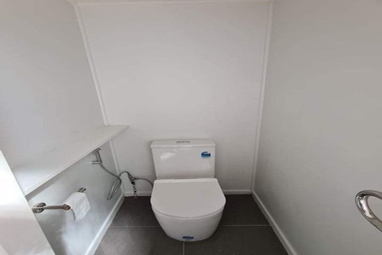 Photo of property in 1/57 Hawker Street, Mount Victoria, Wellington, 6011