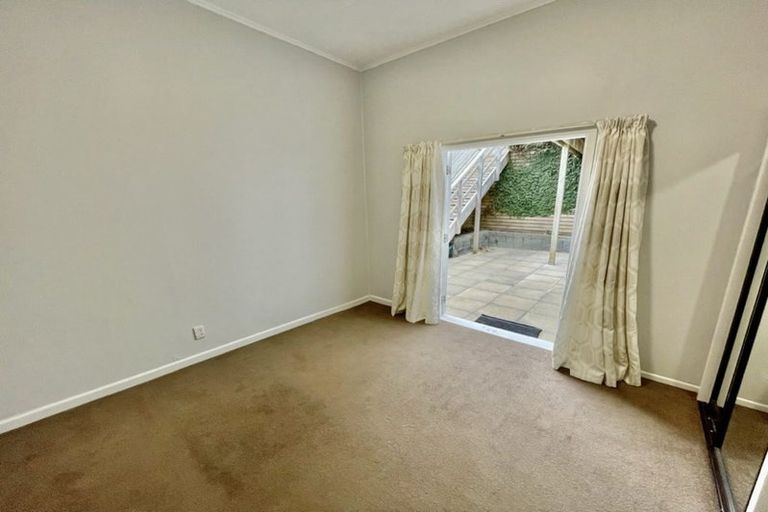 Photo of property in 73 Majoribanks Street, Mount Victoria, Wellington, 6011