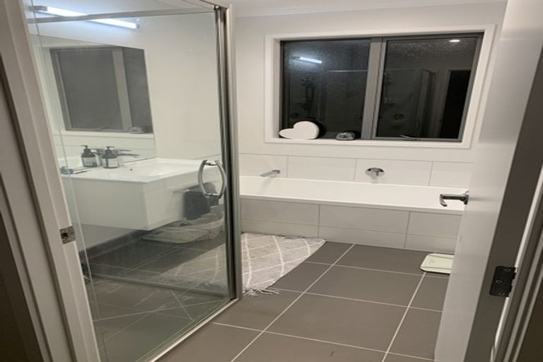 Photo of property in 9 Abernethy Way, Patumahoe, Pukekohe, 2679