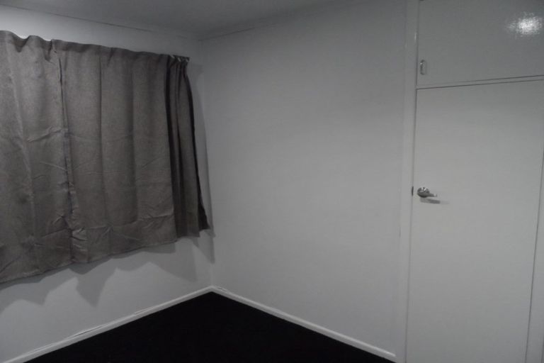 Photo of property in 12 Wilson Place, Papakura, 2110