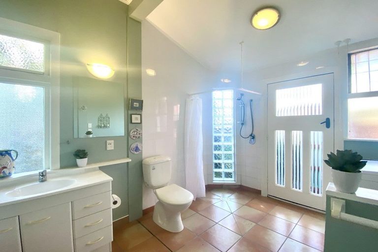 Photo of property in 2 Shakespeare Walk, The Wood, Nelson, 7010