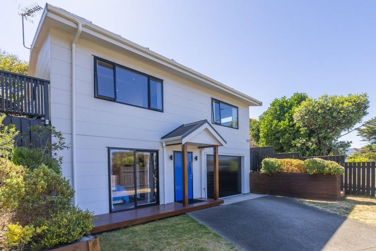 Photo of property in 69 Golf Road, Paraparaumu Beach, Paraparaumu, 5032