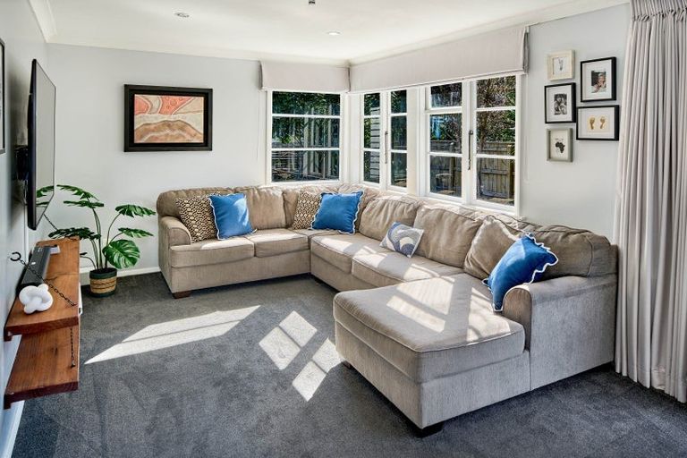 Photo of property in 6 Whakatiki Street, Trentham, Upper Hutt, 5018