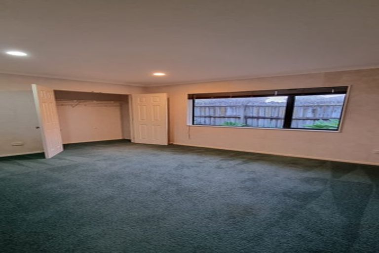 Photo of property in 174 Kilkenny Drive, East Tamaki Heights, Auckland, 2016