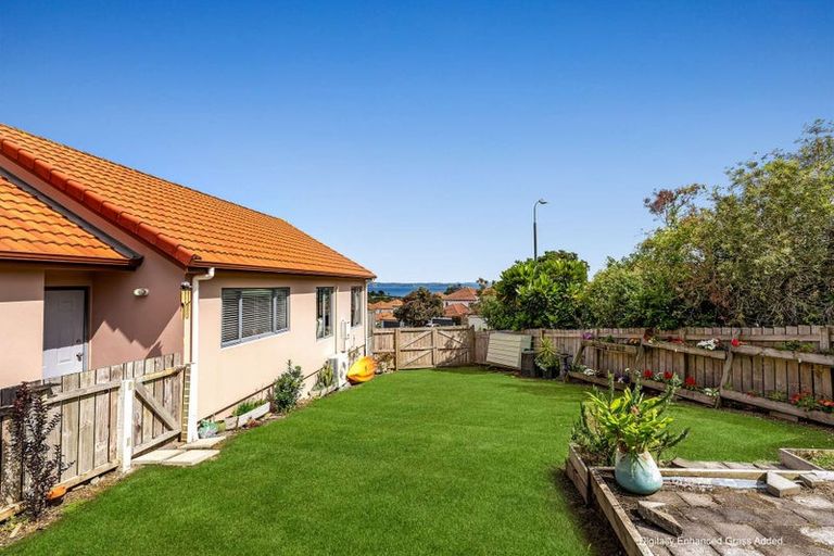 Photo of property in 18 Alverna View, Gulf Harbour, Whangaparaoa, 0930