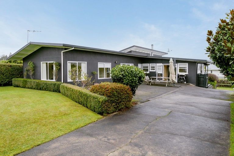 Photo of property in 4 Puriri Street, Hilltop, Taupo, 3330