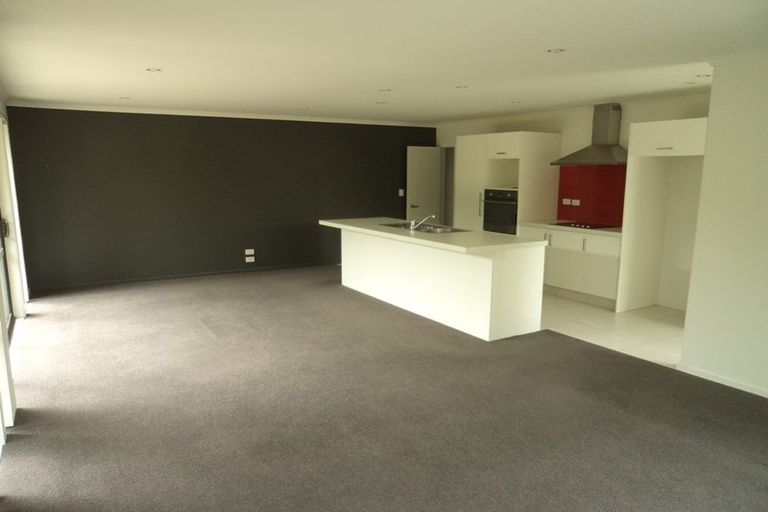 Photo of property in 9 Te Ironui Place, Huntington, Hamilton, 3210