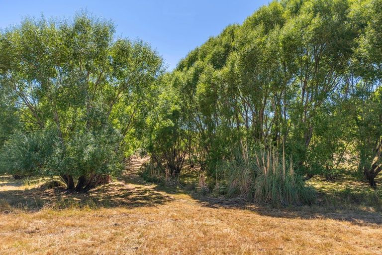 Photo of property in 50 Cliff Road, Tasman, Upper Moutere, 7173