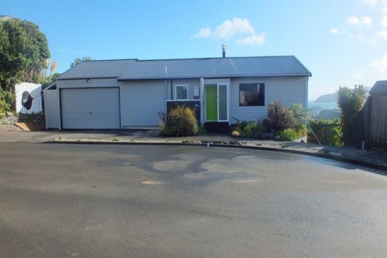 Photo of property in 23 Patiki Place, Titahi Bay, Porirua, 5022