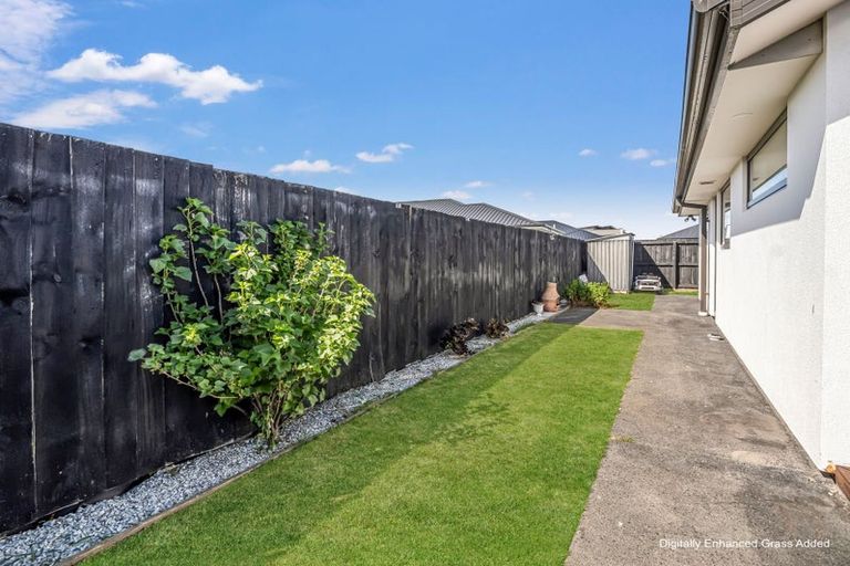 Photo of property in 17 Myrtle Road, Wigram, Christchurch, 8025