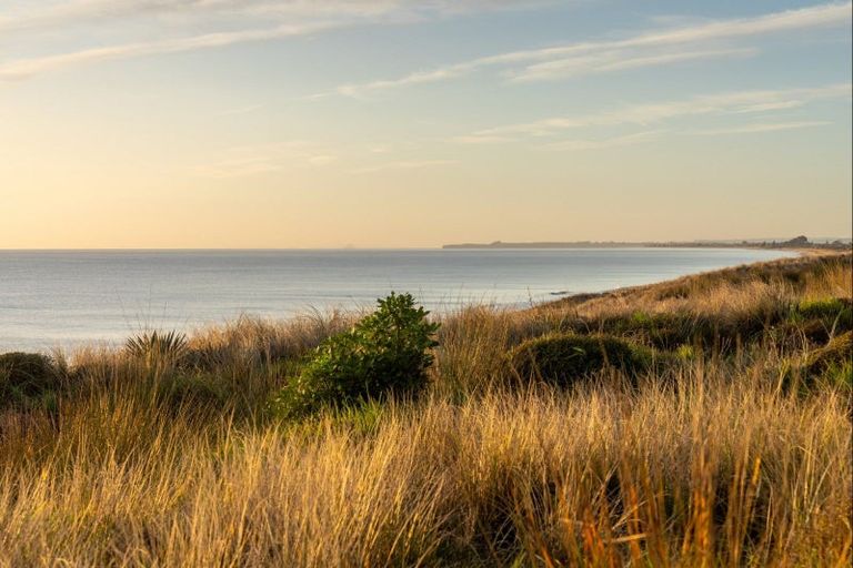 Photo of property in 339a Oceanbeach Road, Mount Maunganui, 3116