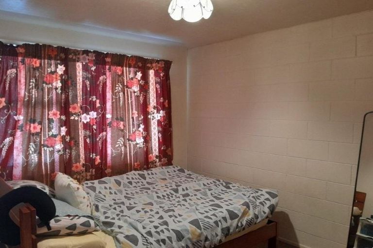 Photo of property in 4a Grove Road, Addington, Christchurch, 8024