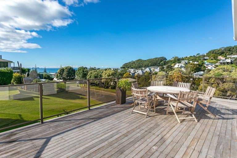 Photo of property in 216 Russell Bruce Place, Onemana, Whangamata, 3691