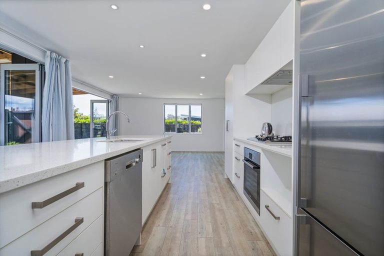 Photo of property in 42 Longreach Drive, Cooks Beach, Whitianga, 3591