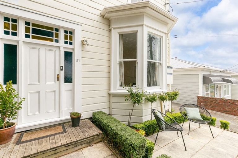 Photo of property in 51 Scarborough Terrace, Mount Victoria, Wellington, 6011