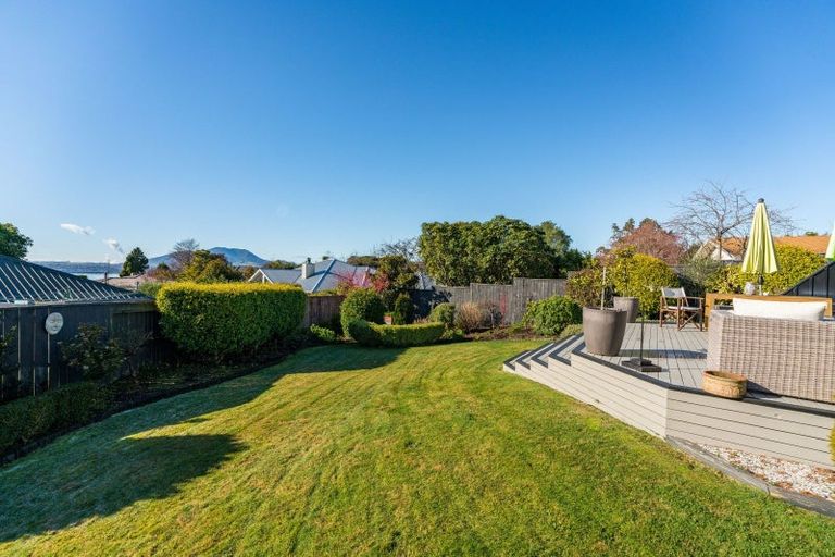 Photo of property in 735 Acacia Bay Road, Acacia Bay, Taupo, 3330