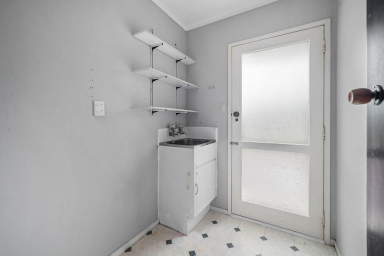 Photo of property in 48 Blomfield Street, Pukehangi, Rotorua, 3015