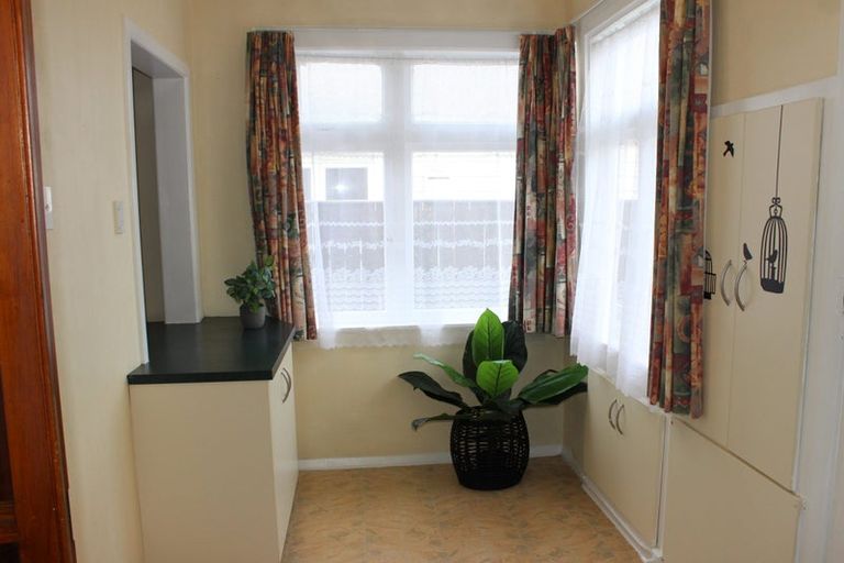 Photo of property in 36 Lyndhurst Street, Takaro, Palmerston North, 4412