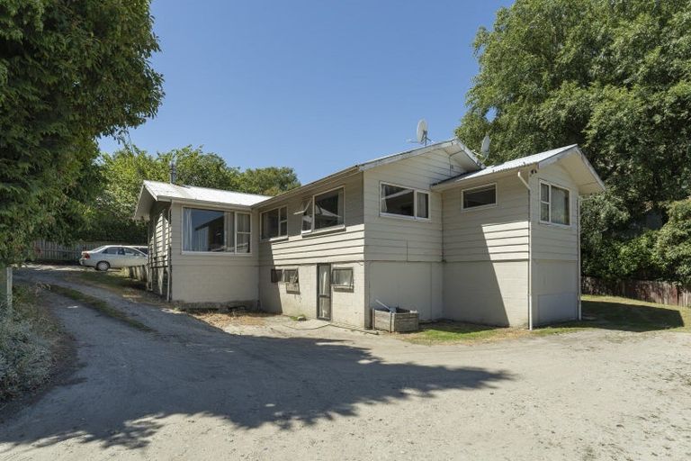 Photo of property in 22 Bowen Street, Queenstown, 9300