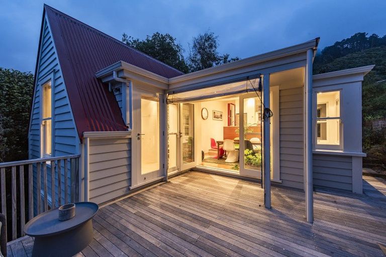 Photo of property in 39 Glenbervie Terrace, Thorndon, Wellington, 6011