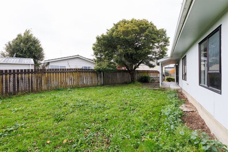 Photo of property in 8 Coromandel Court, Roslyn, Palmerston North, 4414