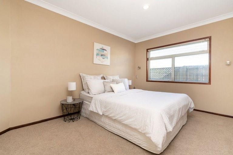 Photo of property in 25 Rosberg Place, Mount Maunganui, 3116