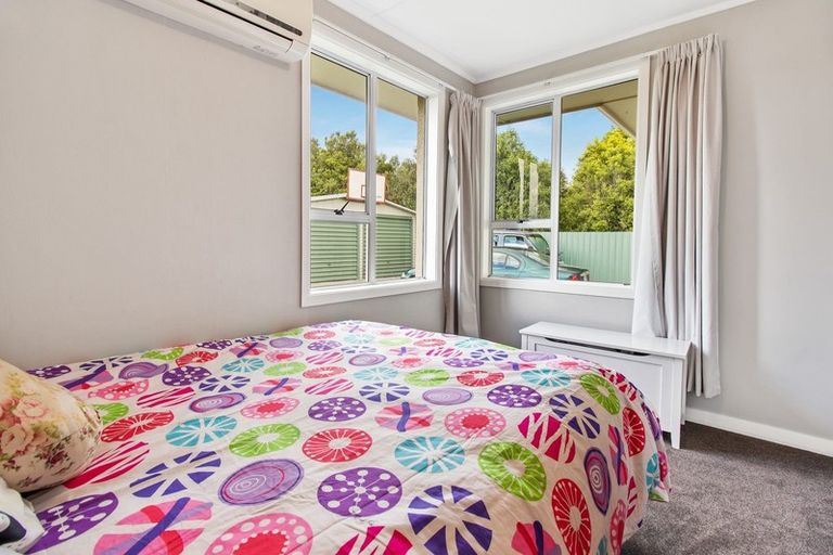 Photo of property in 15 Grace Street, Waimate, 7924