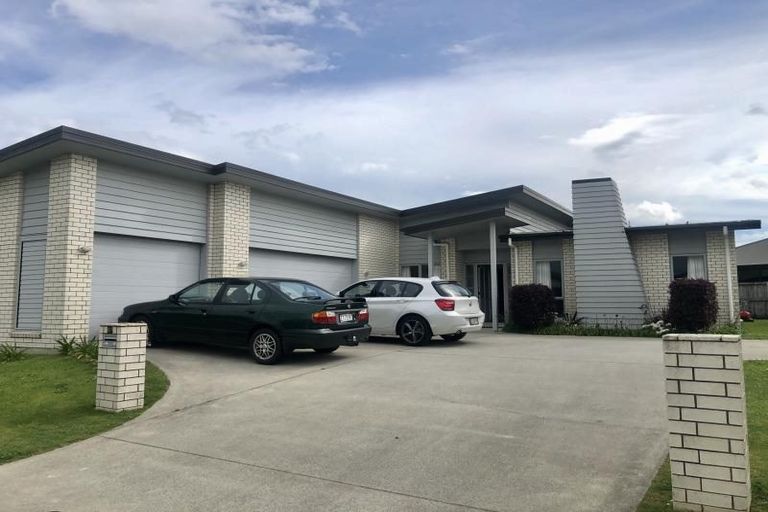 Photo of property in 67 Farringdon Avenue, Rototuna North, Hamilton, 3210