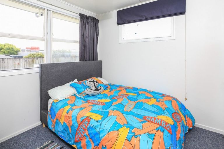 Photo of property in 16 Lugton Street, Nawton, Hamilton, 3200