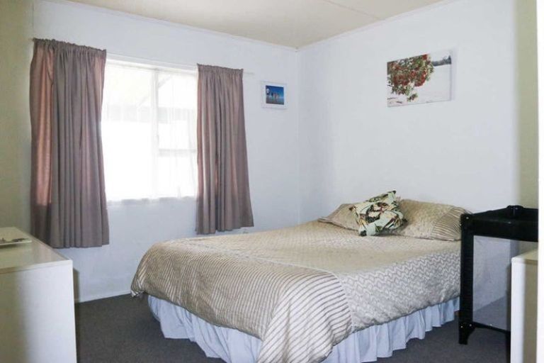 Photo of property in 6 Weddell Place, Flaxmere, Hastings, 4120