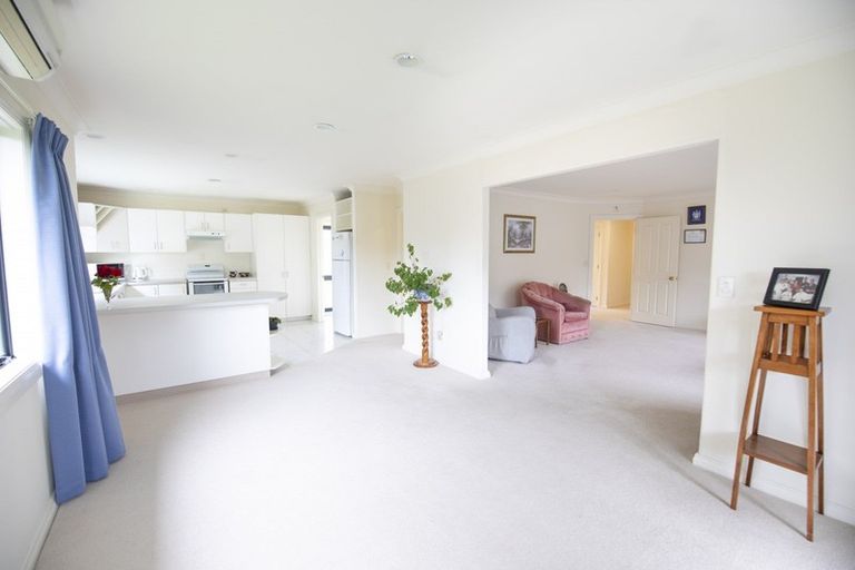 Photo of property in 71 Avenue Road, Greenmeadows, Napier, 4112